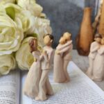 alt="مجسمه ویلو تری عاشقانه"