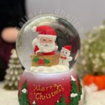 ALT=گوی کریسمسی بابانوئل و آدم برفی